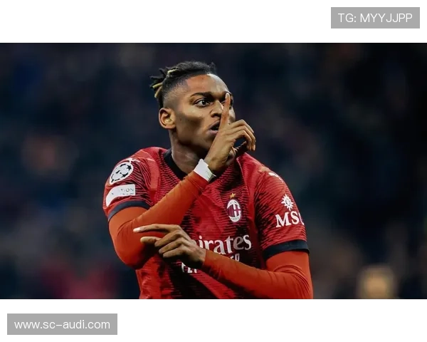 AC米兰中场缺少关键连接点，组织推进受阻影响进攻流畅性